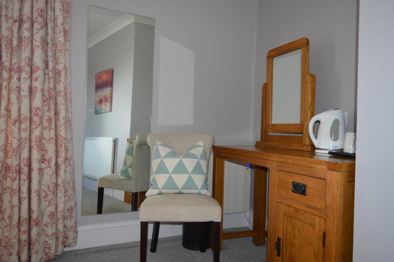 The Ilchester Arms Hotel, Ilchester Somerset Стая снимка