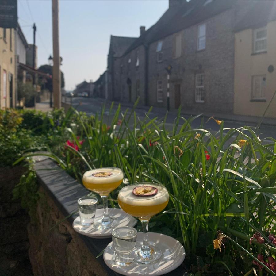 The Ilchester Arms Hotel, Ilchester Somerset Екстериор снимка