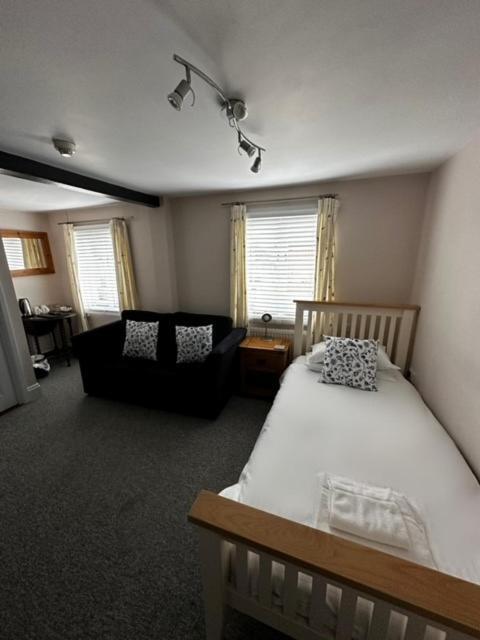 The Ilchester Arms Hotel, Ilchester Somerset Екстериор снимка