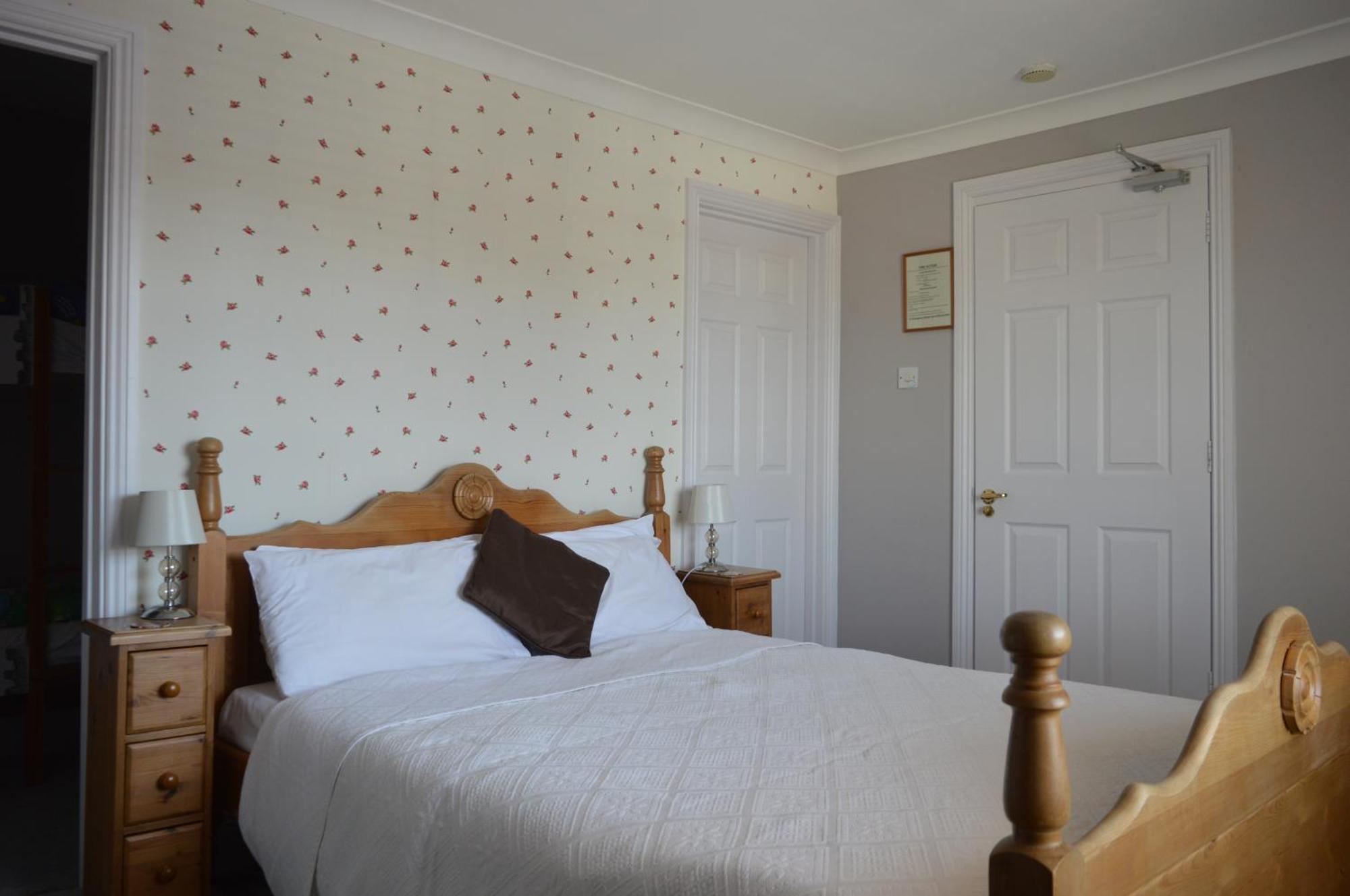 The Ilchester Arms Hotel, Ilchester Somerset Екстериор снимка