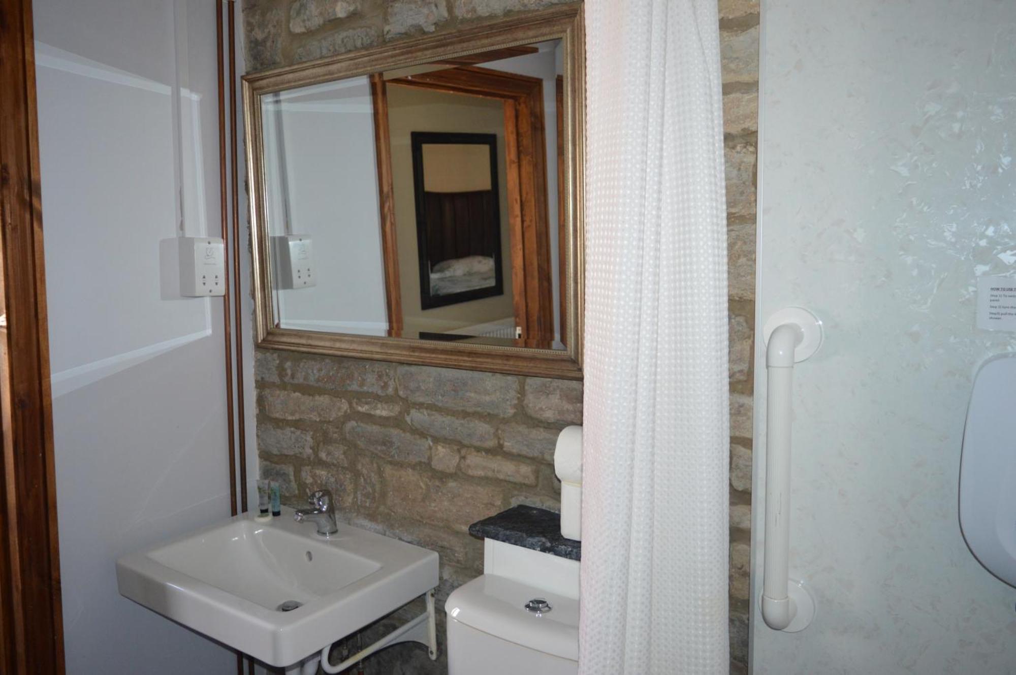 The Ilchester Arms Hotel, Ilchester Somerset Стая снимка