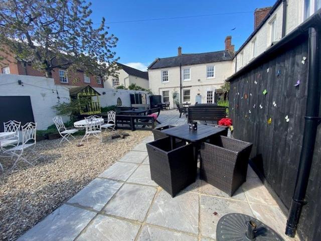 The Ilchester Arms Hotel, Ilchester Somerset Екстериор снимка